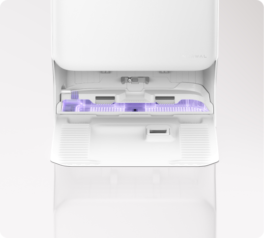 Replaceable debris filter