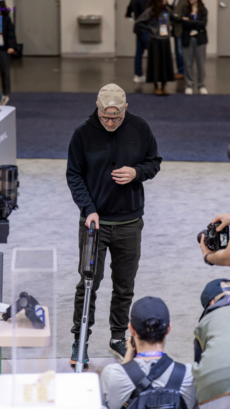 Unbox-1_c7d851e5-32fa-439f-8b95-44748971f264